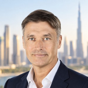 rd-relocator-portrait-square-300.jpg